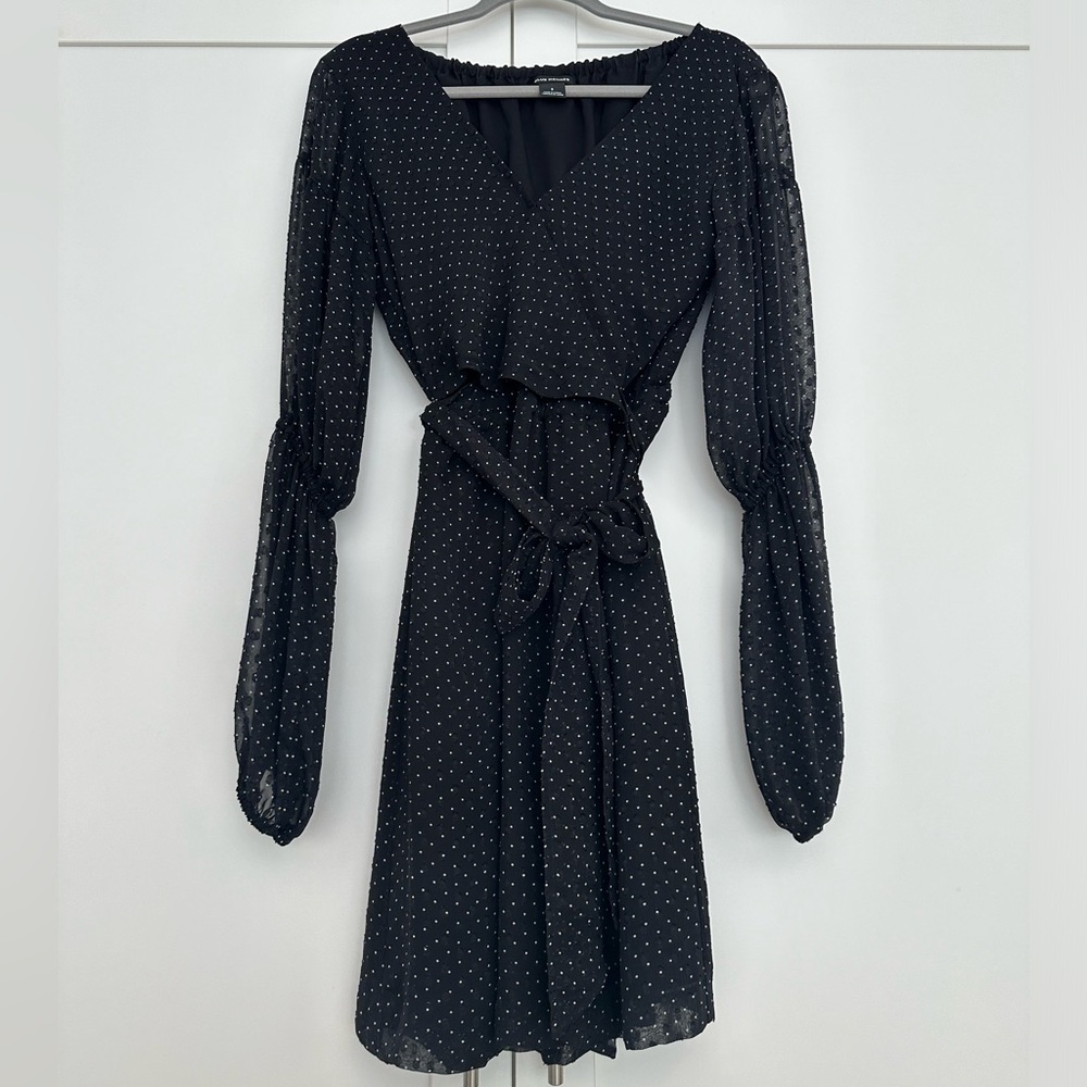Club Monaco polka dot dress size 2 color black and white